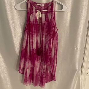 Tank top, sheer High low